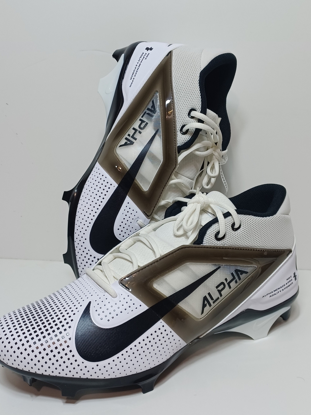 Nike Air Alpha Menace 4 Pro Football Cleats Black White FZ7702-105 New Sz 14.5 W